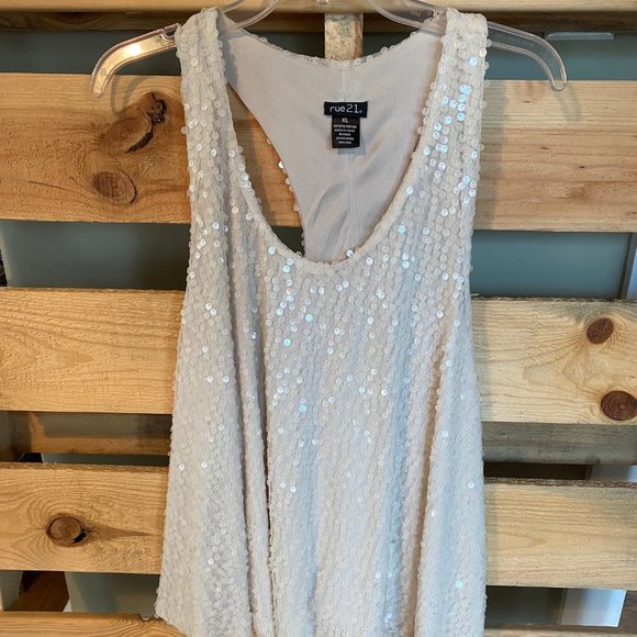 Forever 21 sequin tank top XL ivory - Picture 2 of 4